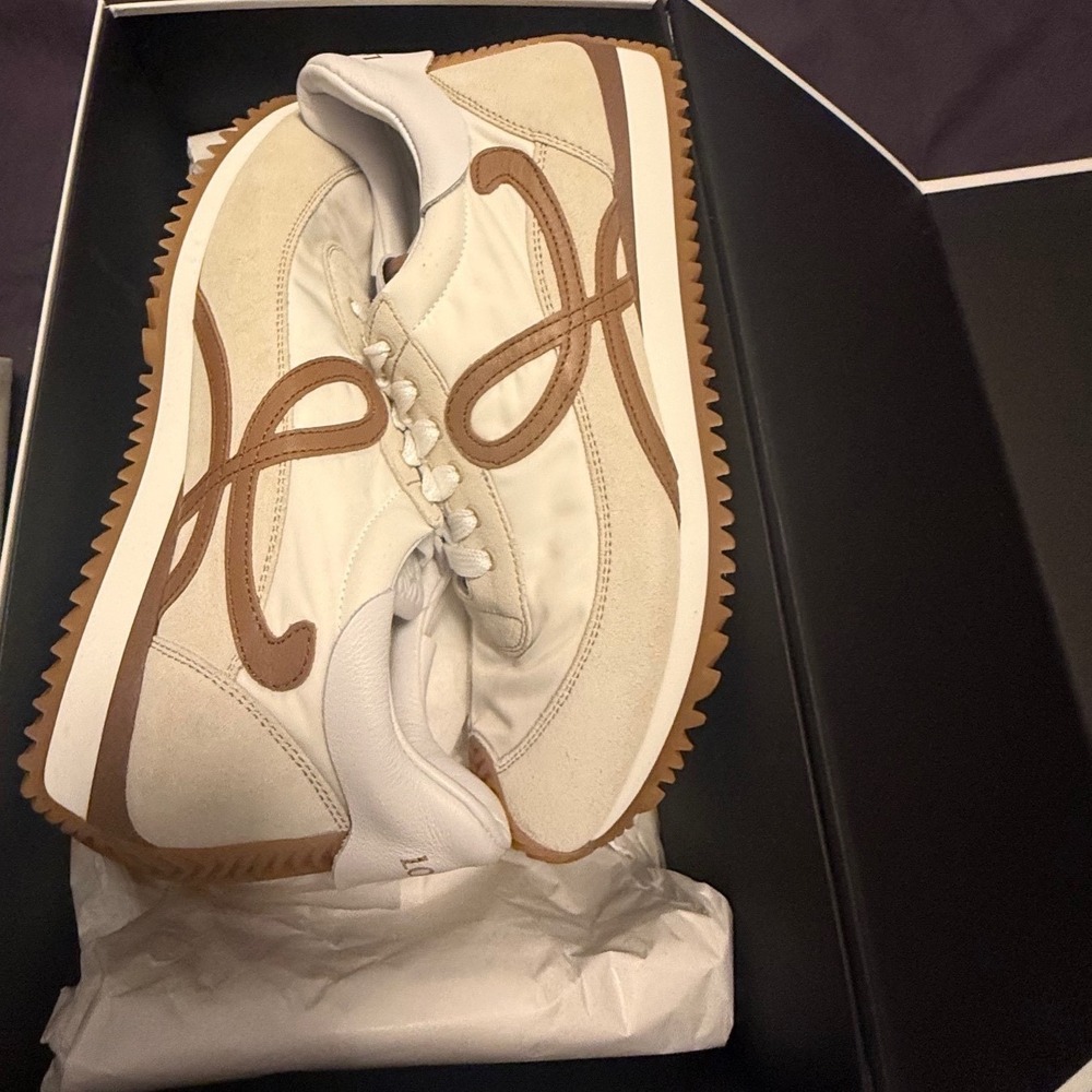 Loewe Flow Runner Sneakers White Tan Suede Nylon Lace Up Low Top Shoes EU 39 - Picture 5 of 9